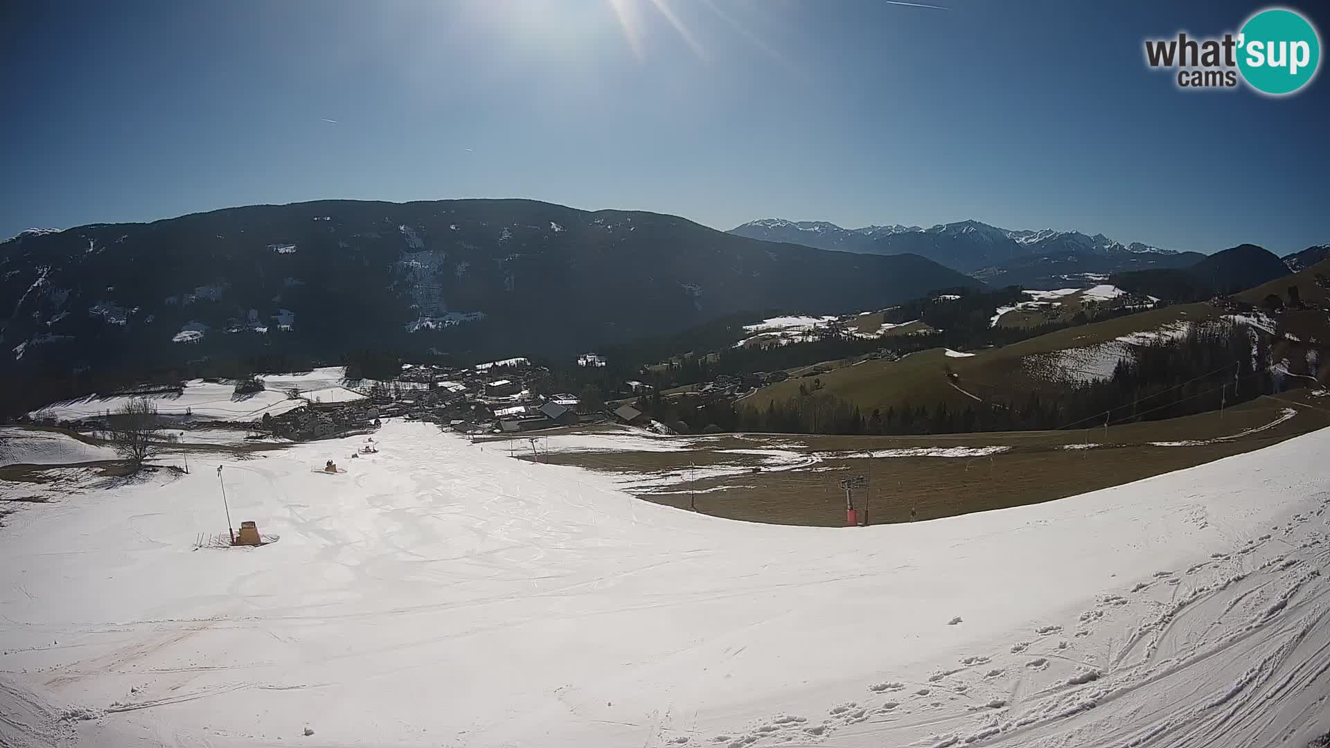 Spletna kamera Terenten (1210m) – Pogled v živo na dolino Pusteria