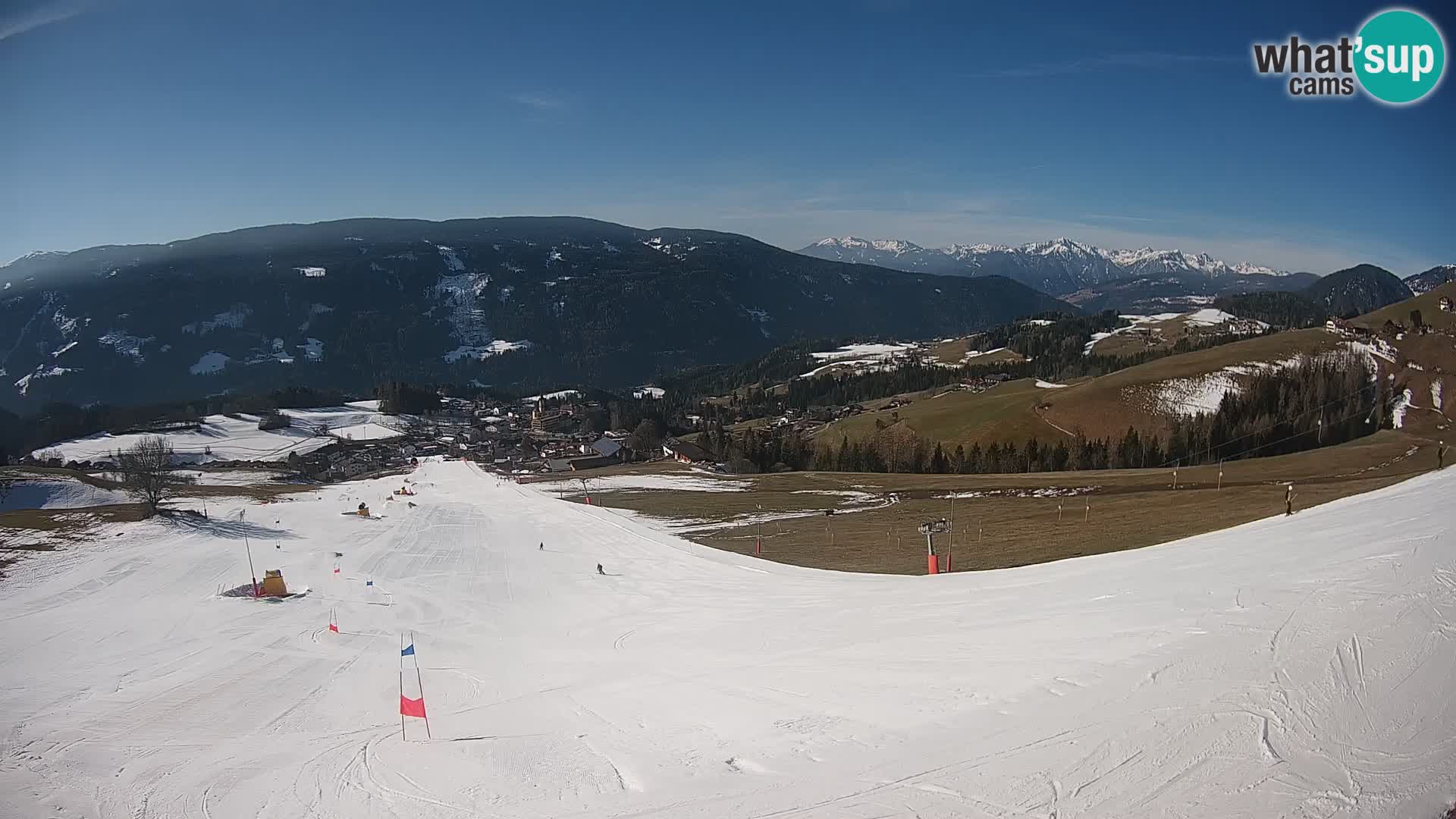 Spletna kamera Terenten (1210m) – Pogled v živo na dolino Pusteria