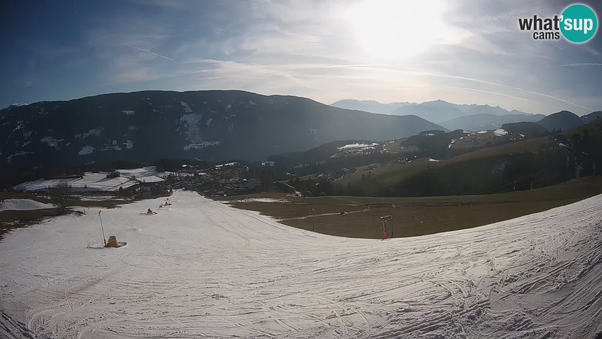 Spletna kamera Terenten (1210m) – Pogled v živo na dolino Pusteria