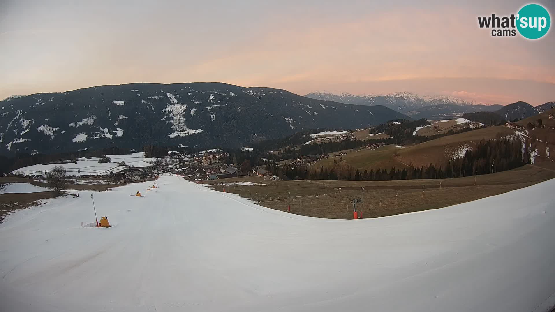 Web kamera Terenten (1210m) – Pogled uživo na Dolinu Pusteria