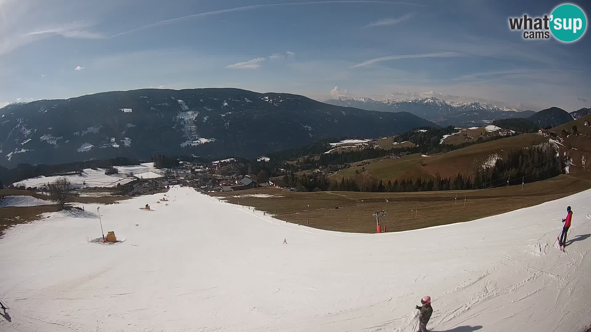 Spletna kamera Terenten (1210m) – Pogled v živo na dolino Pusteria