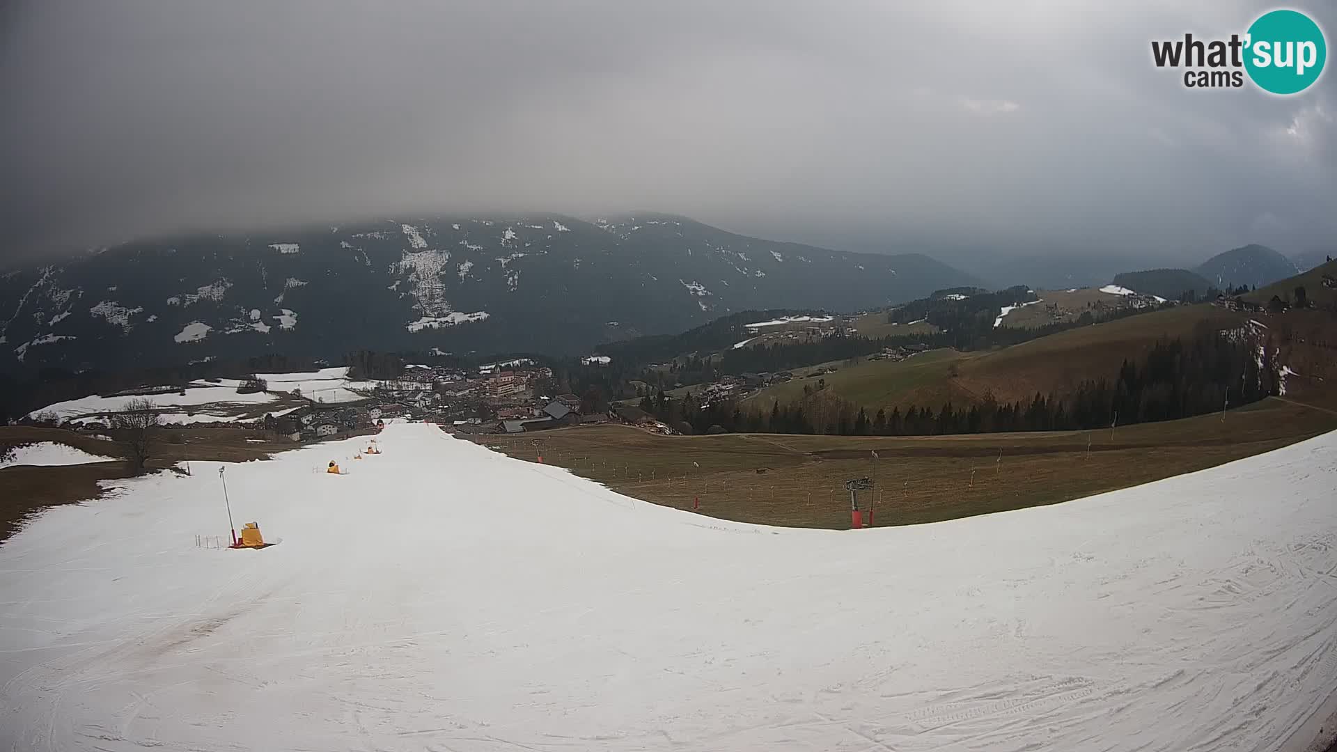 Spletna kamera Terenten (1210m) – Pogled v živo na dolino Pusteria