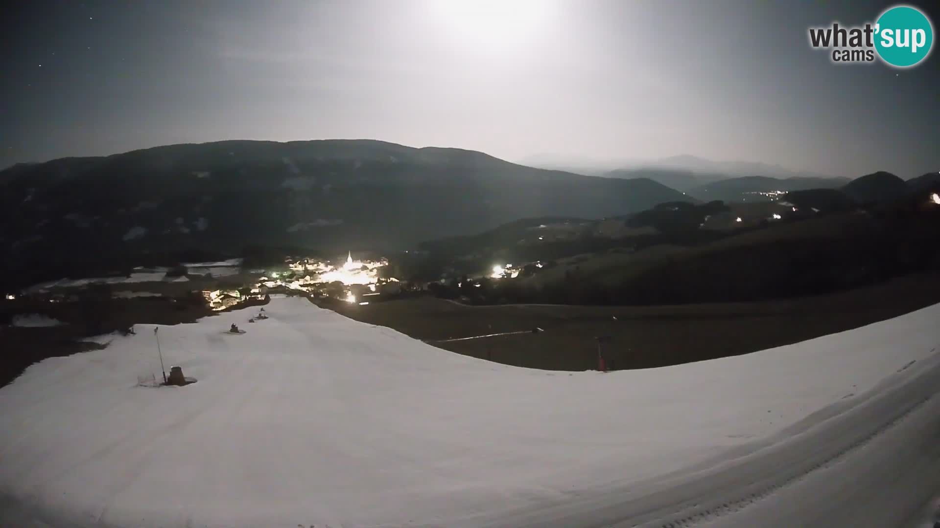 Spletna kamera Terenten (1210m) – Pogled v živo na dolino Pusteria