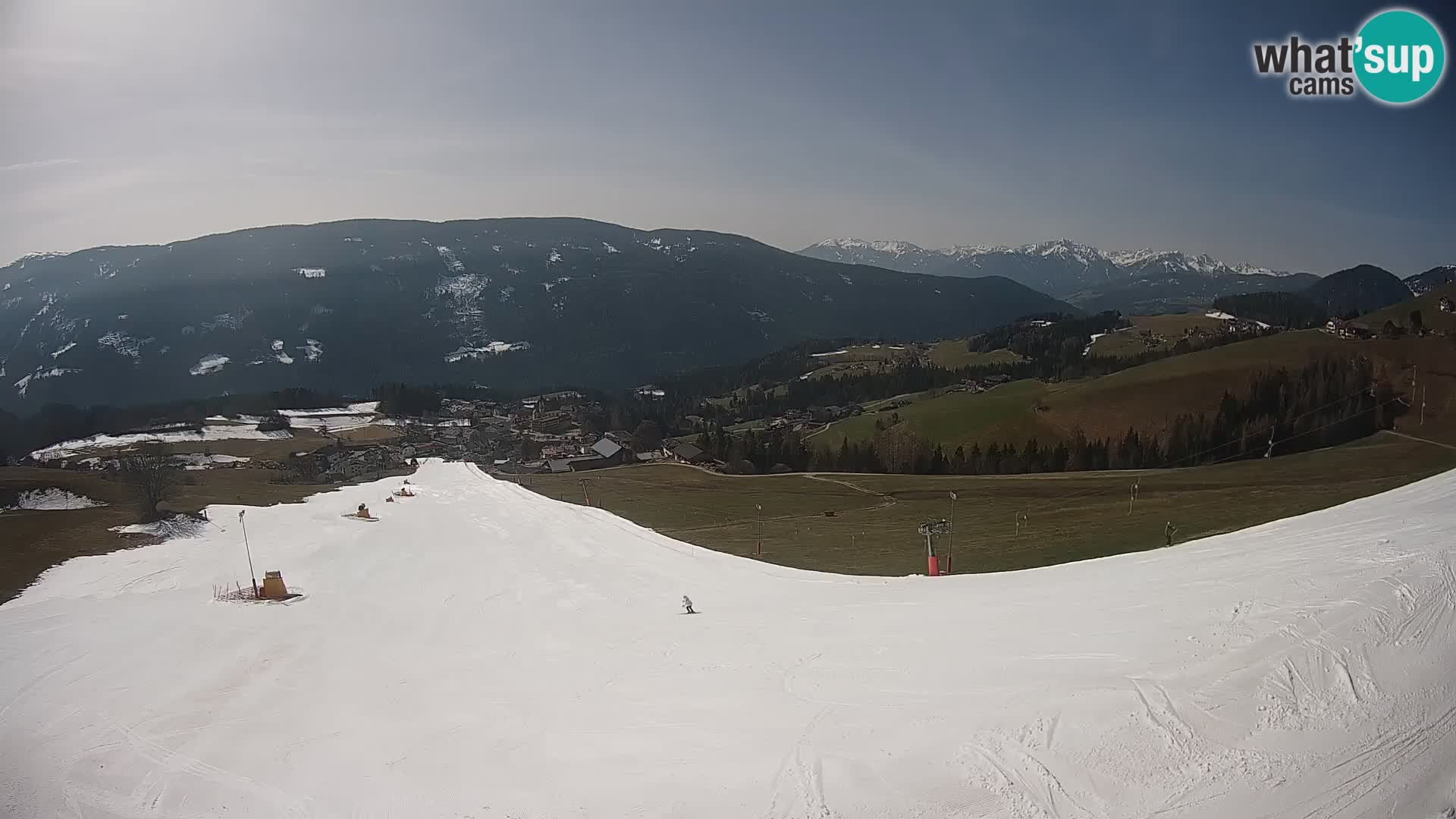 Spletna kamera Terenten (1210m) – Pogled v živo na dolino Pusteria