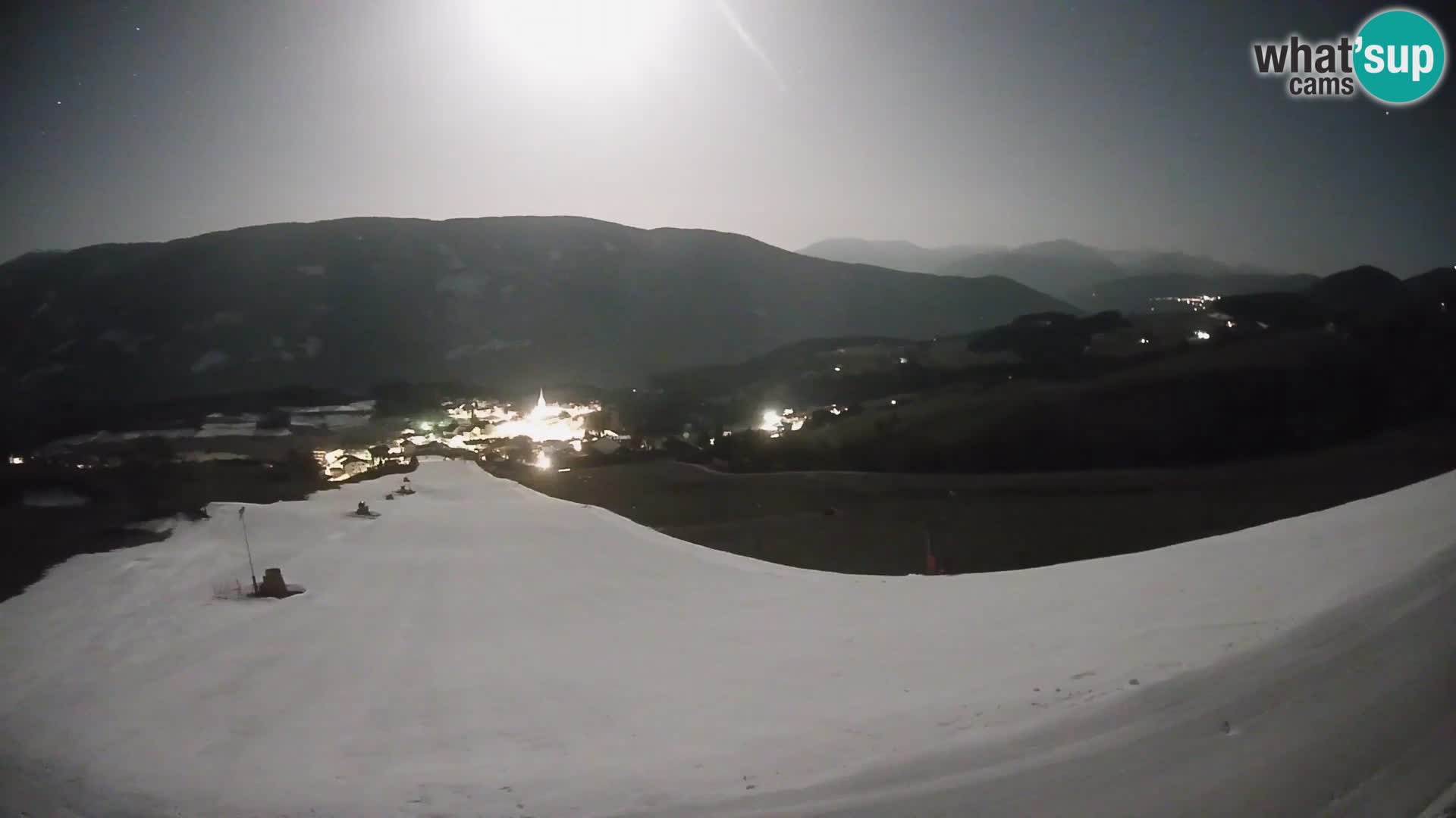 Spletna kamera Terenten (1210m) – Pogled v živo na dolino Pusteria