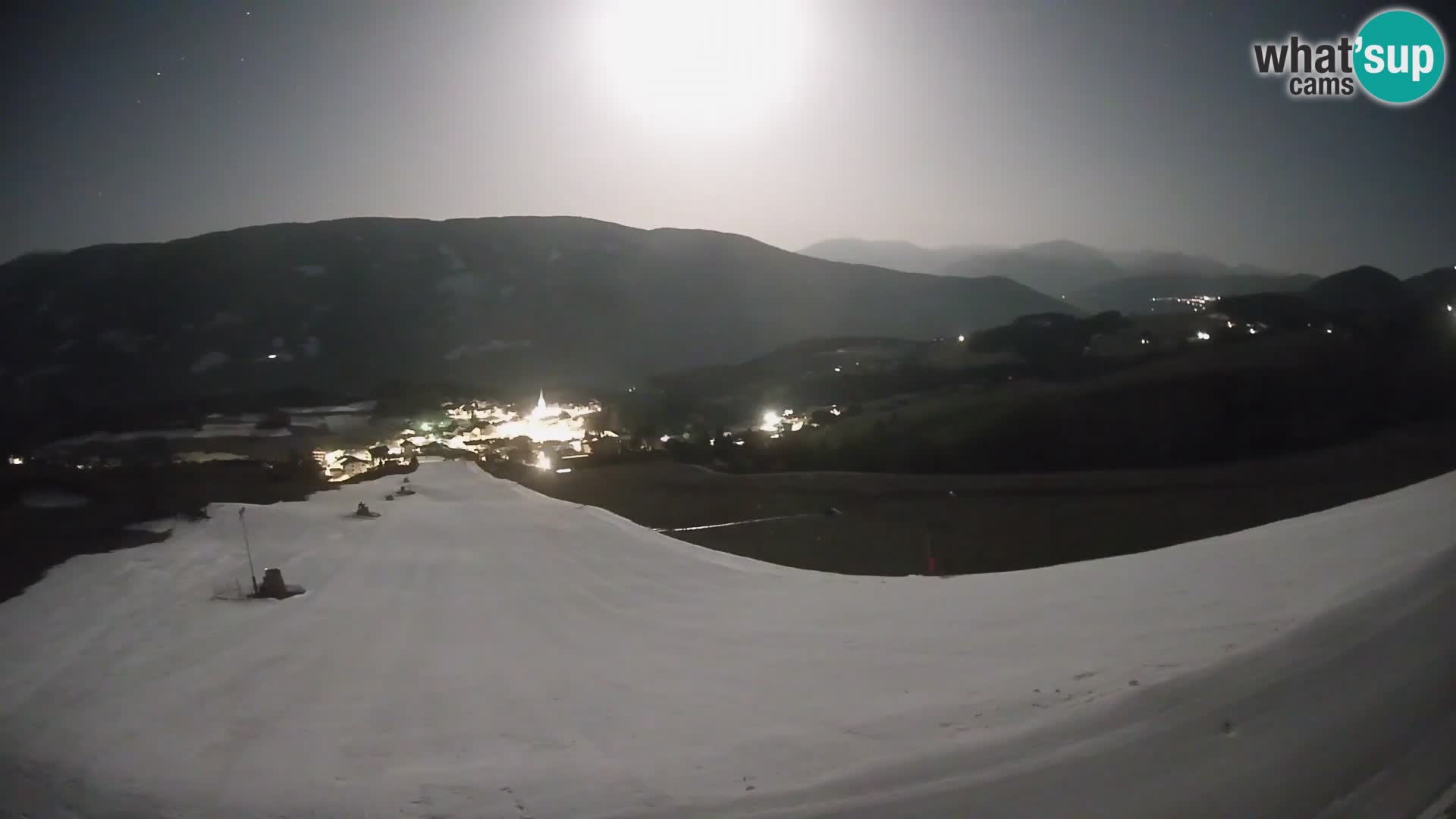 Spletna kamera Terenten (1210m) – Pogled v živo na dolino Pusteria