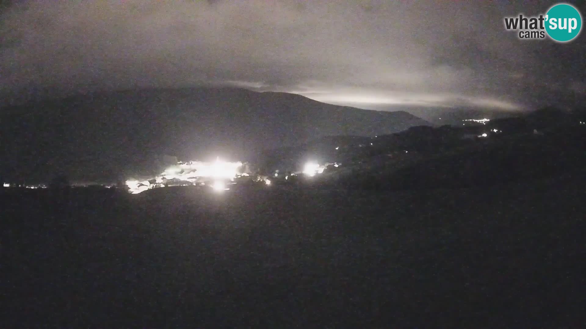 Spletna kamera Terenten (1210m) – Pogled v živo na dolino Pusteria