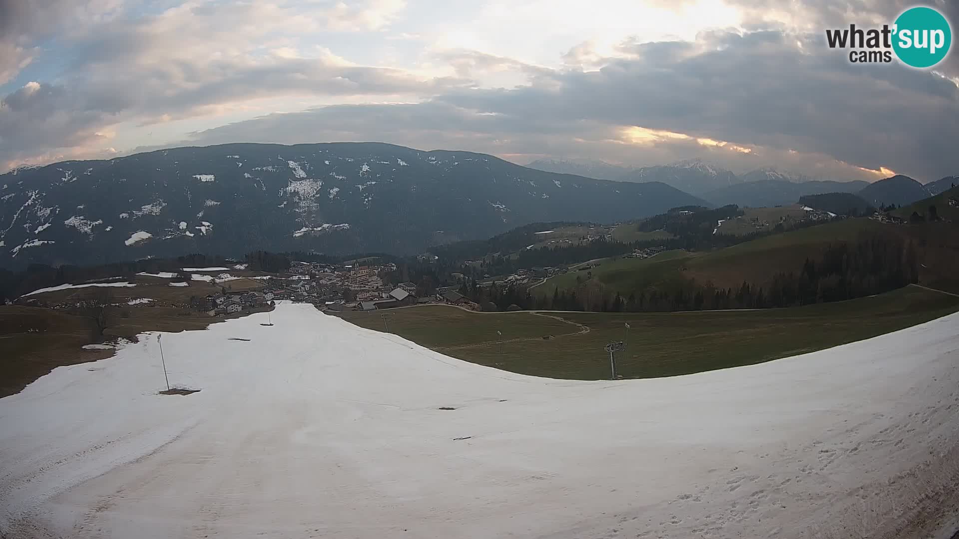 Web kamera Terenten (1210m) – Pogled uživo na Dolinu Pusteria