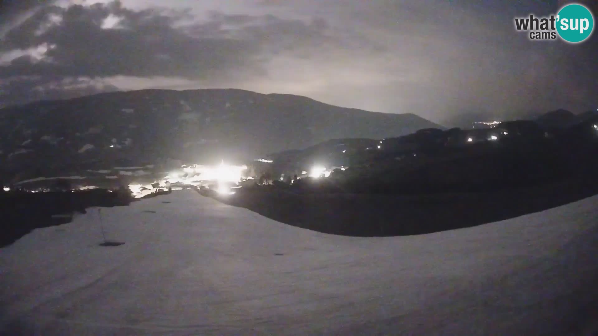 Spletna kamera Terenten (1210m) – Pogled v živo na dolino Pusteria