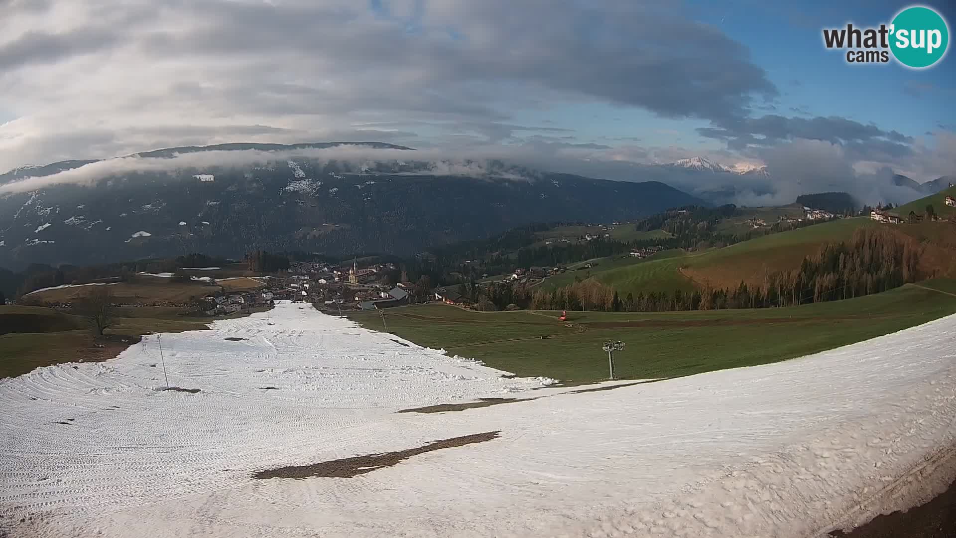 Web kamera Terenten (1210m) – Pogled uživo na Dolinu Pusteria