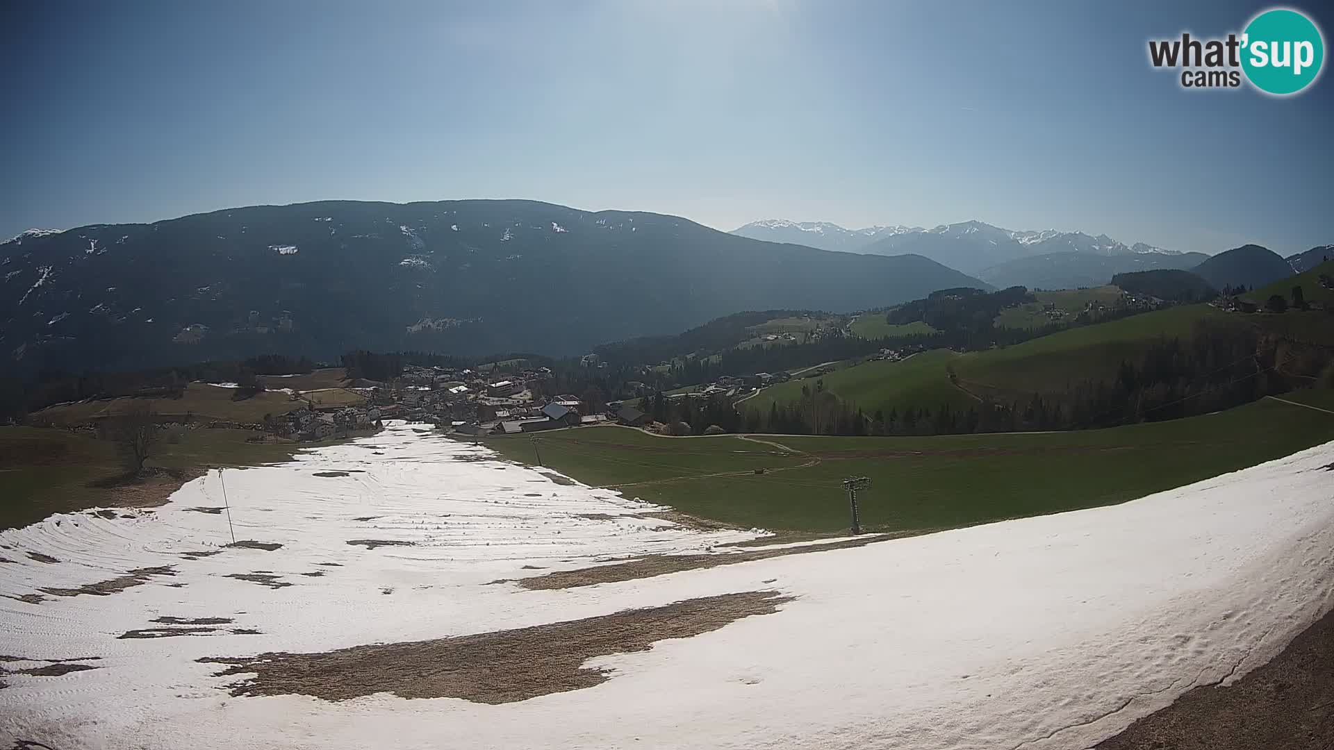 Spletna kamera Terenten (1210m) – Pogled v živo na dolino Pusteria