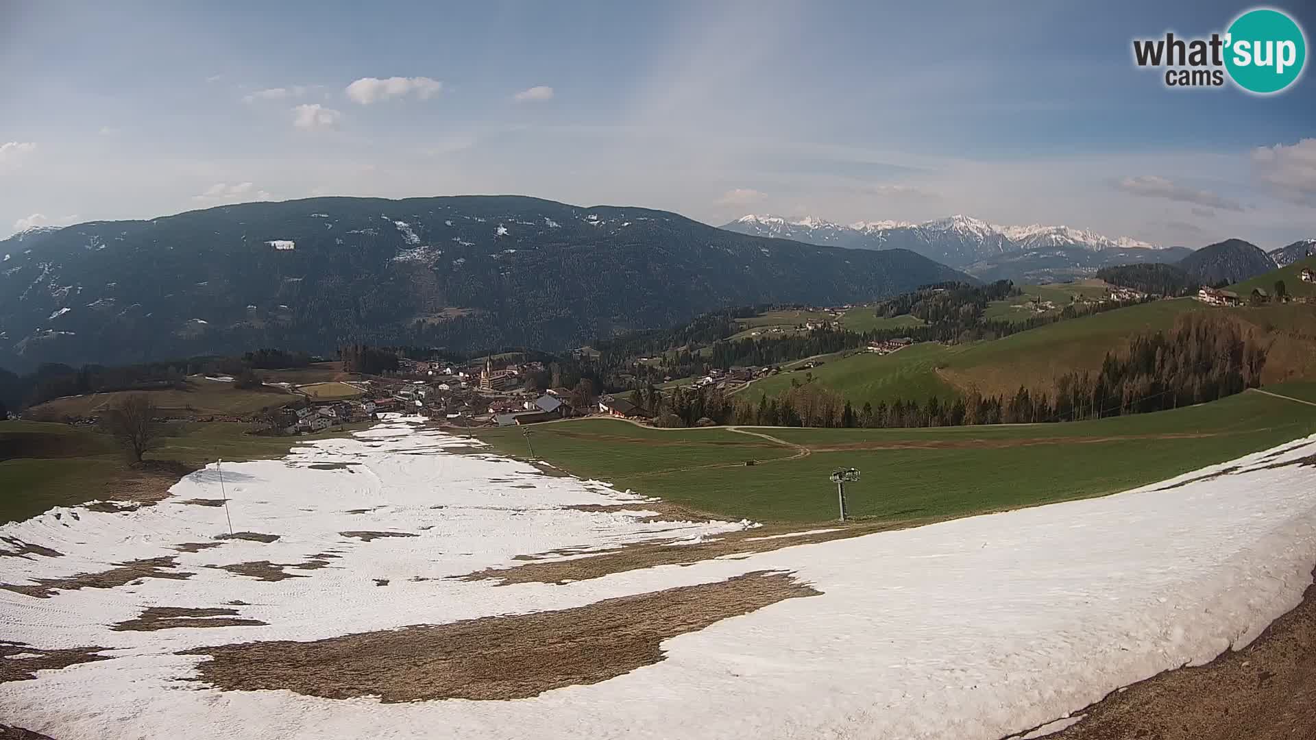 Spletna kamera Terenten (1210m) – Pogled v živo na dolino Pusteria