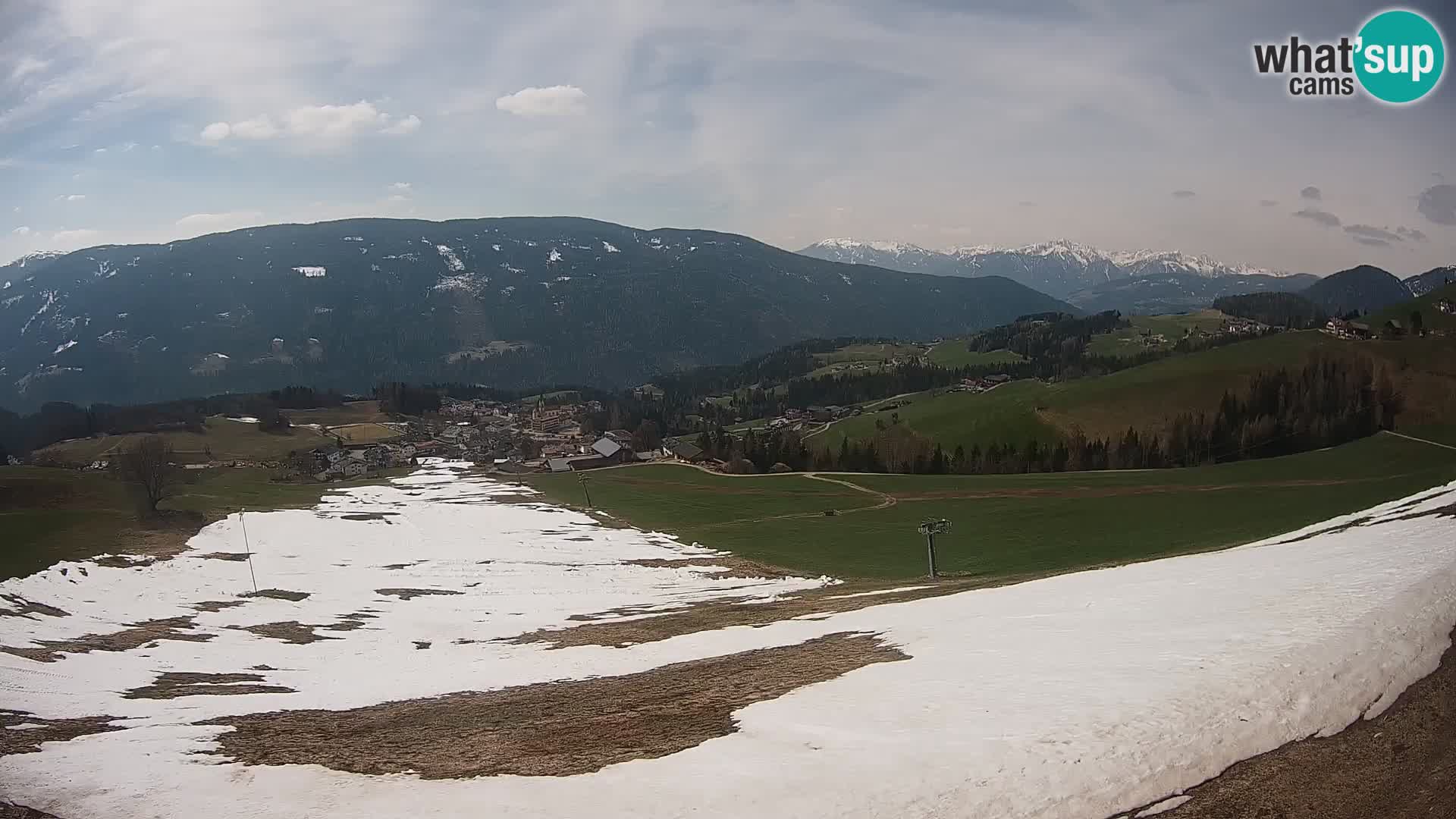 Spletna kamera Terenten (1210m) – Pogled v živo na dolino Pusteria
