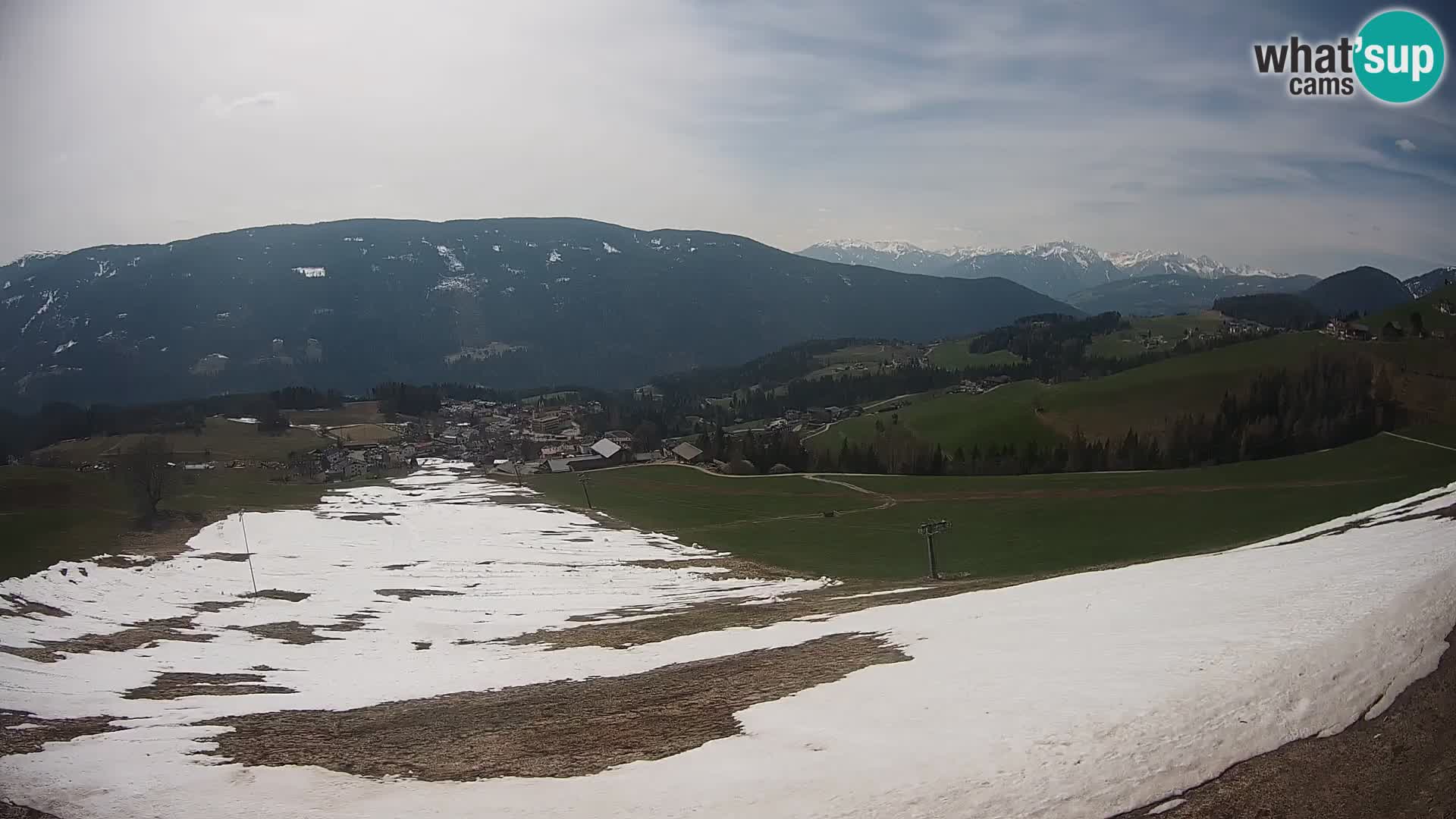 Spletna kamera Terenten (1210m) – Pogled v živo na dolino Pusteria