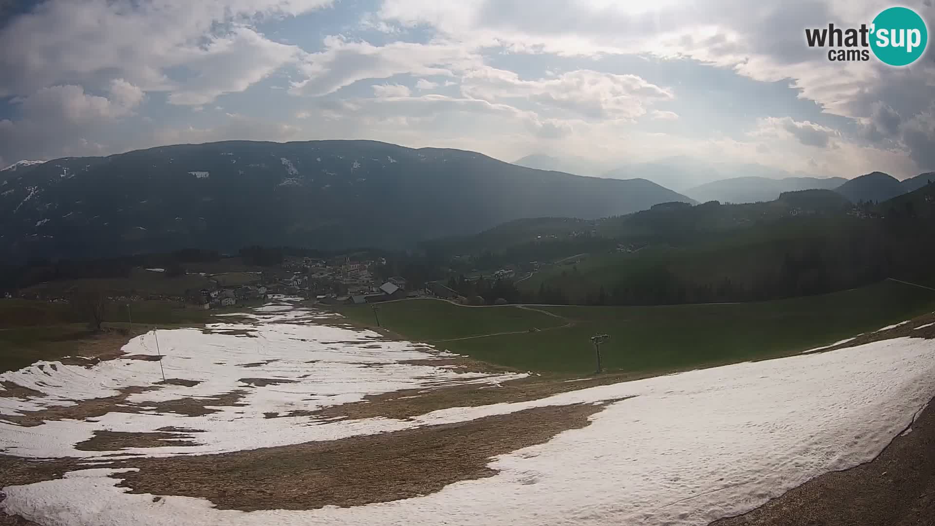 Spletna kamera Terenten (1210m) – Pogled v živo na dolino Pusteria