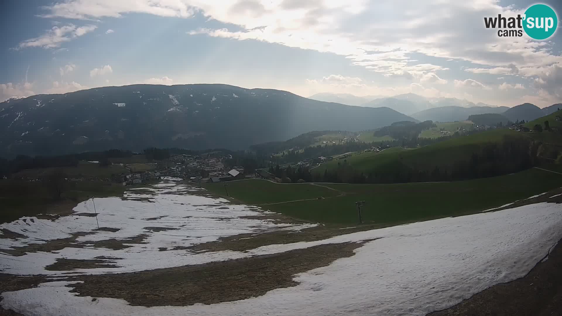 Spletna kamera Terenten (1210m) – Pogled v živo na dolino Pusteria