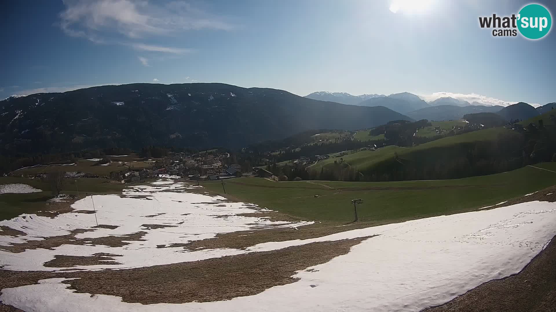 Spletna kamera Terenten (1210m) – Pogled v živo na dolino Pusteria