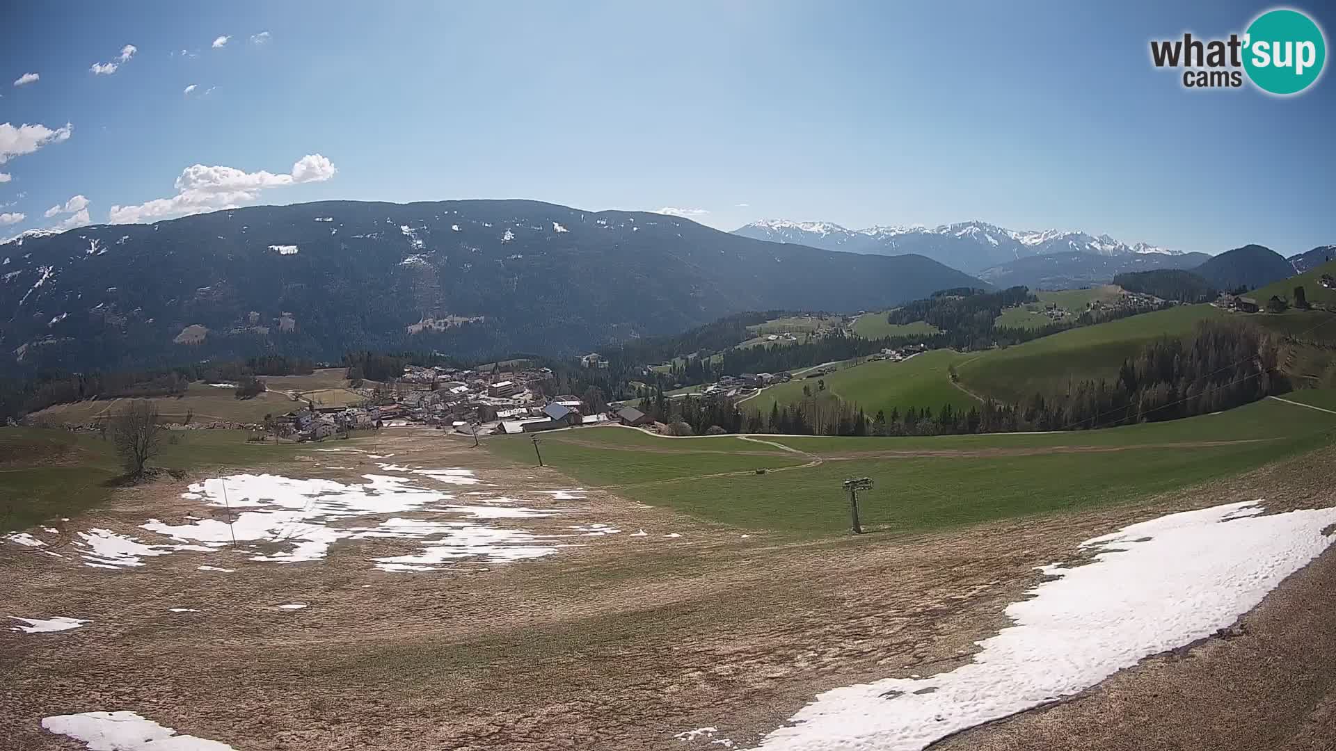 Spletna kamera Terenten (1210m) – Pogled v živo na dolino Pusteria