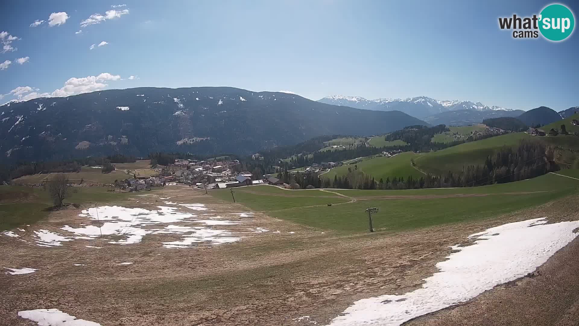 Spletna kamera Terenten (1210m) – Pogled v živo na dolino Pusteria