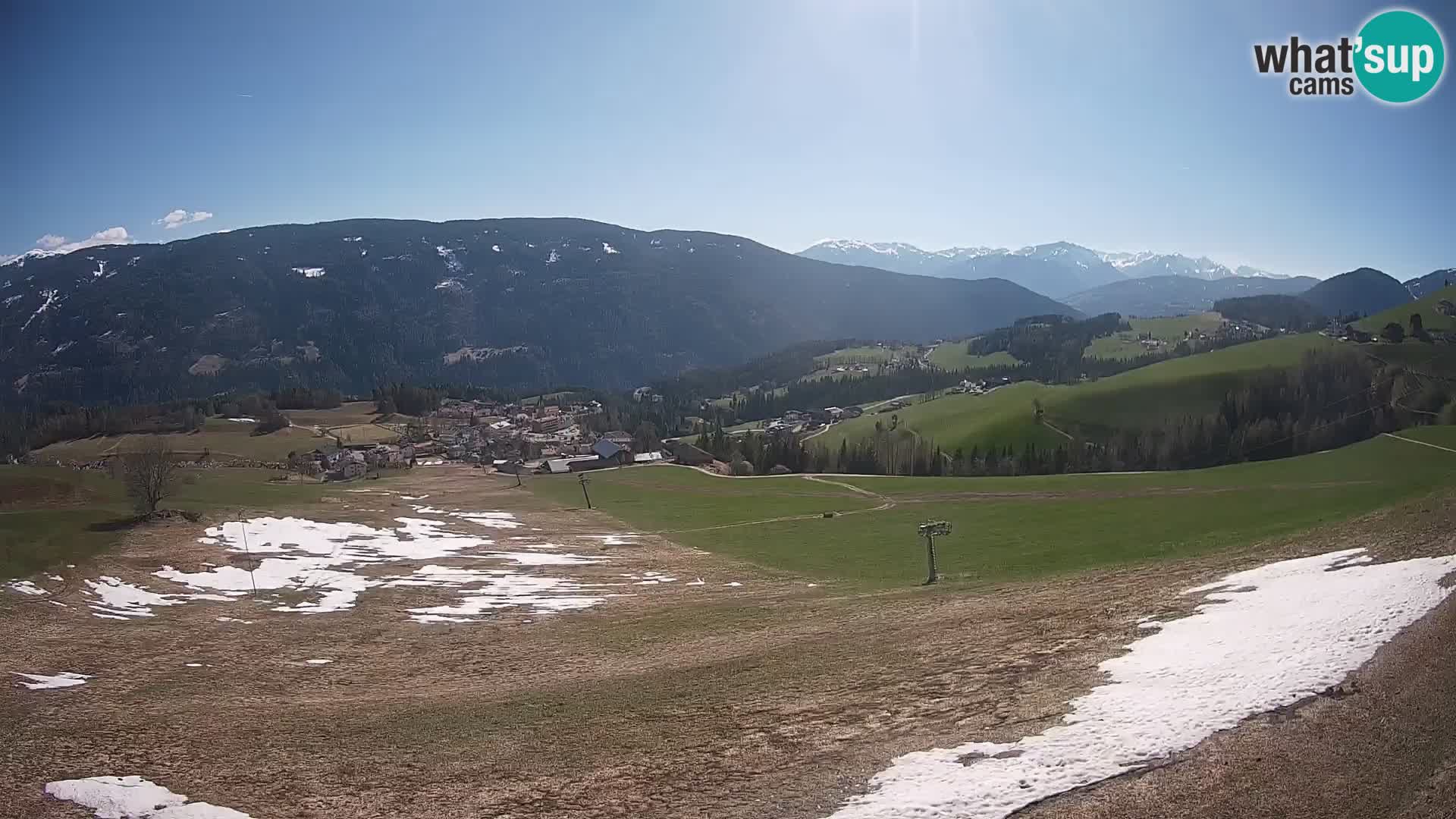 Spletna kamera Terenten (1210m) – Pogled v živo na dolino Pusteria