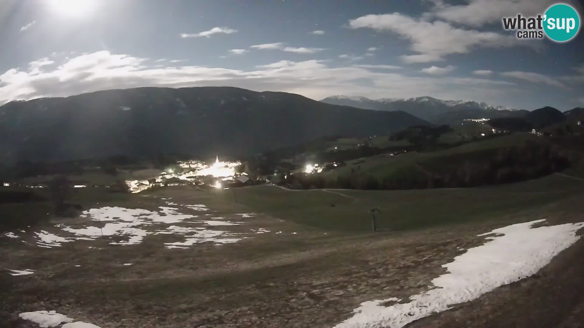 Web kamera Terenten (1210m) – Pogled uživo na Dolinu Pusteria