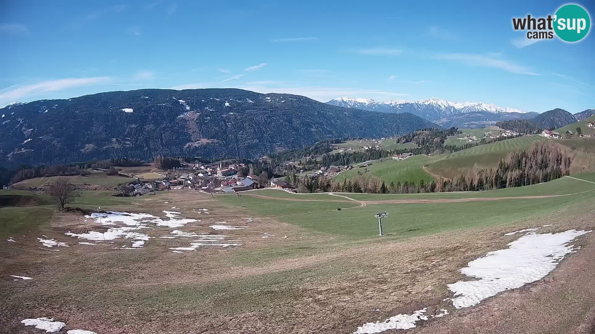 Spletna kamera Terenten (1210m) – Pogled v živo na dolino Pusteria