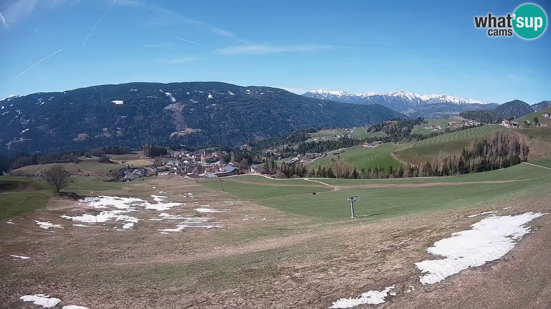 Spletna kamera Terenten (1210m) – Pogled v živo na dolino Pusteria