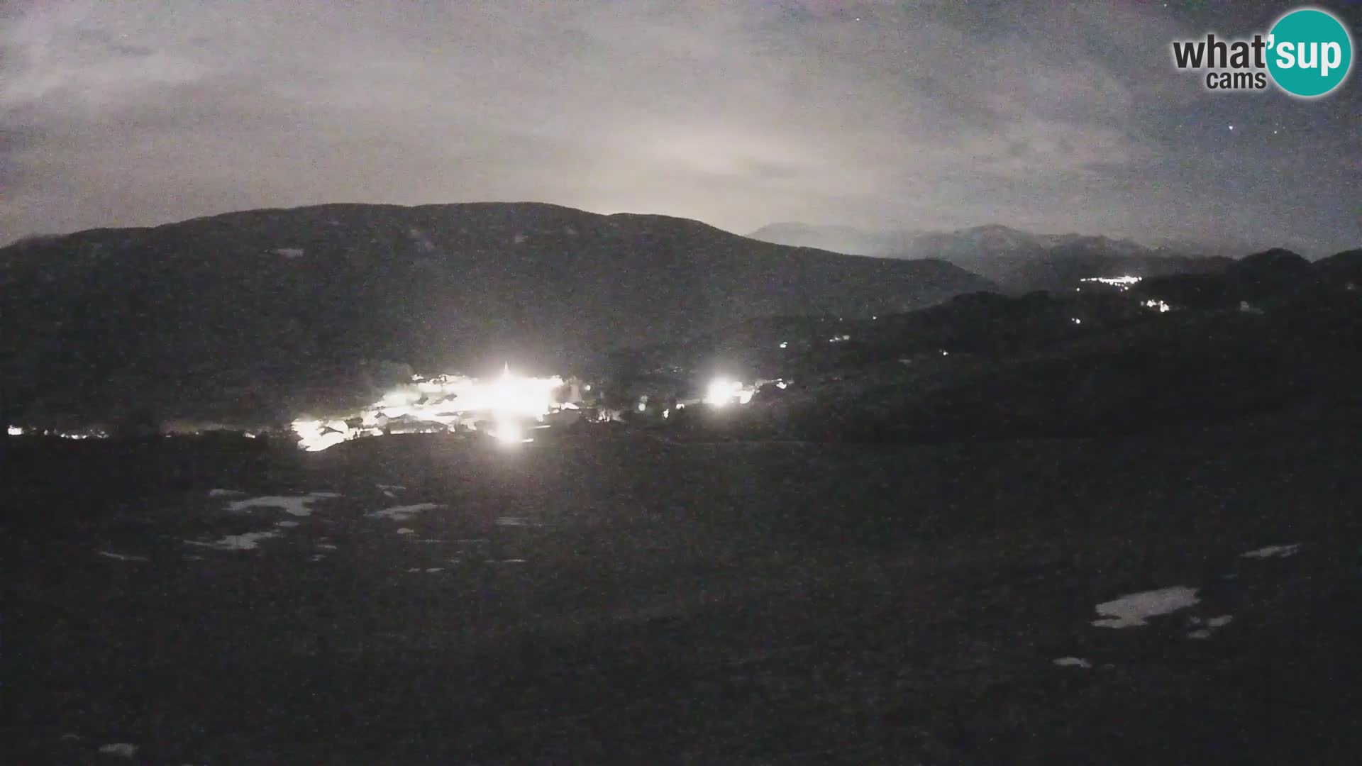 Spletna kamera Terenten (1210m) – Pogled v živo na dolino Pusteria