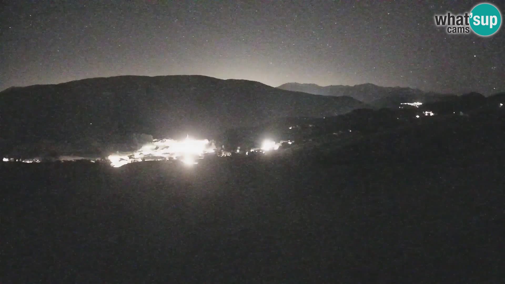 Spletna kamera Terenten (1210m) – Pogled v živo na dolino Pusteria