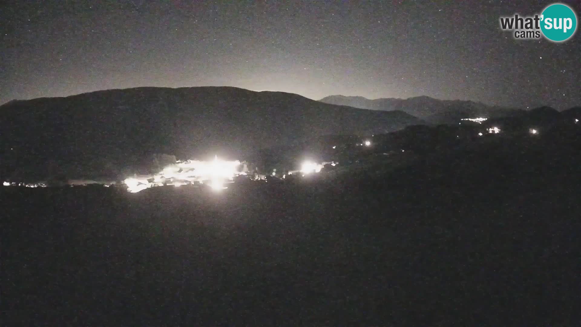 Spletna kamera Terenten (1210m) – Pogled v živo na dolino Pusteria