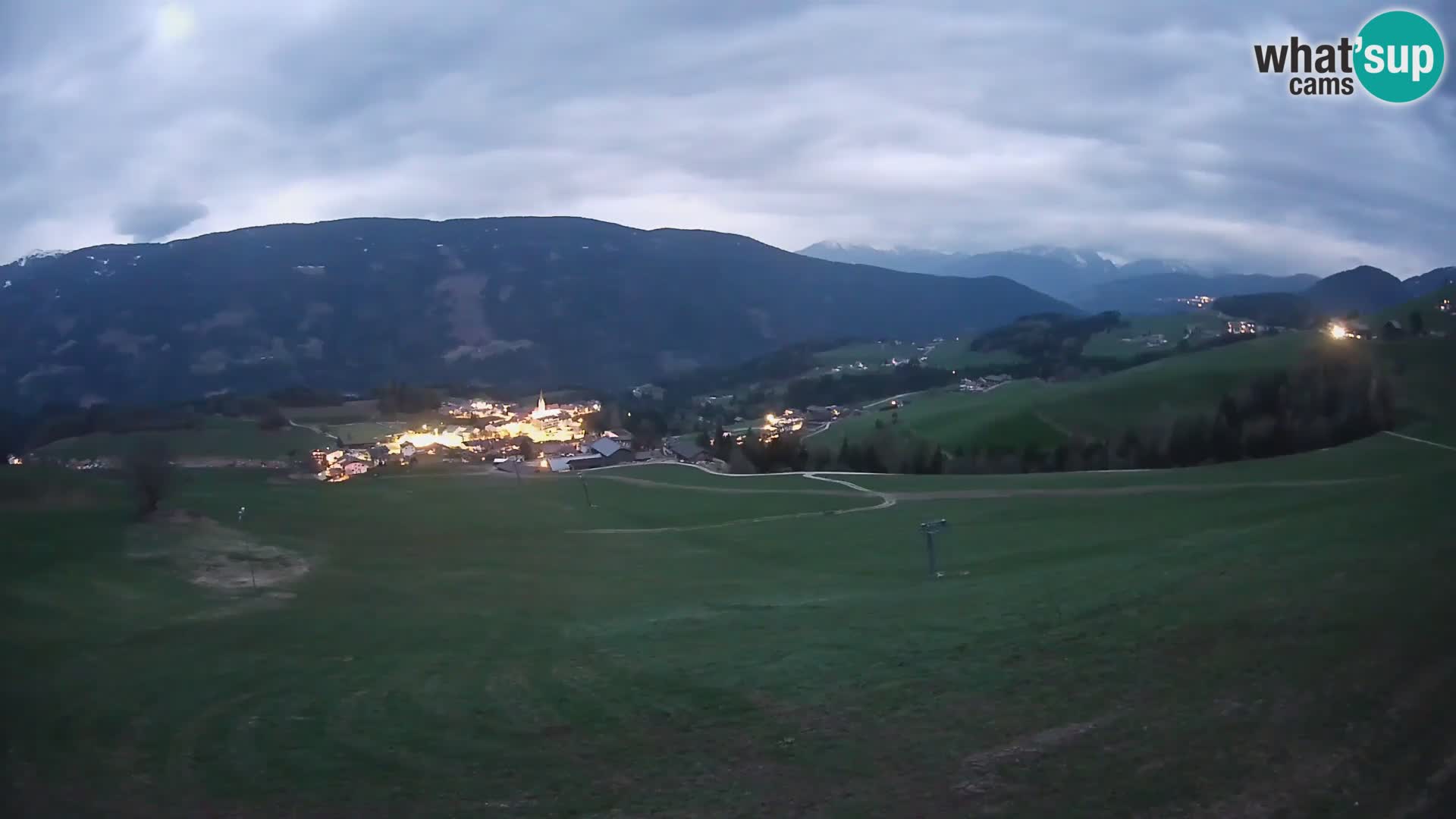 Web kamera Terenten (1210m) – Pogled uživo na Dolinu Pusteria