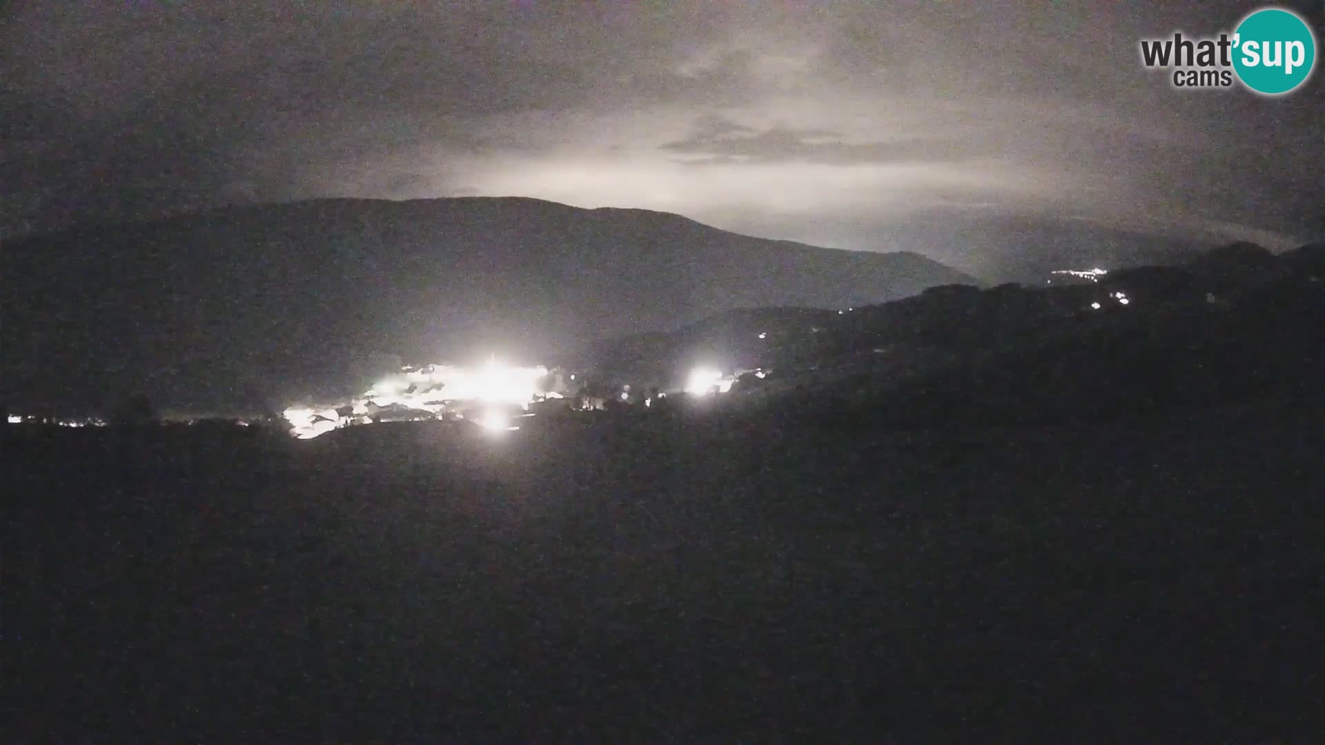 Spletna kamera Terenten (1210m) – Pogled v živo na dolino Pusteria