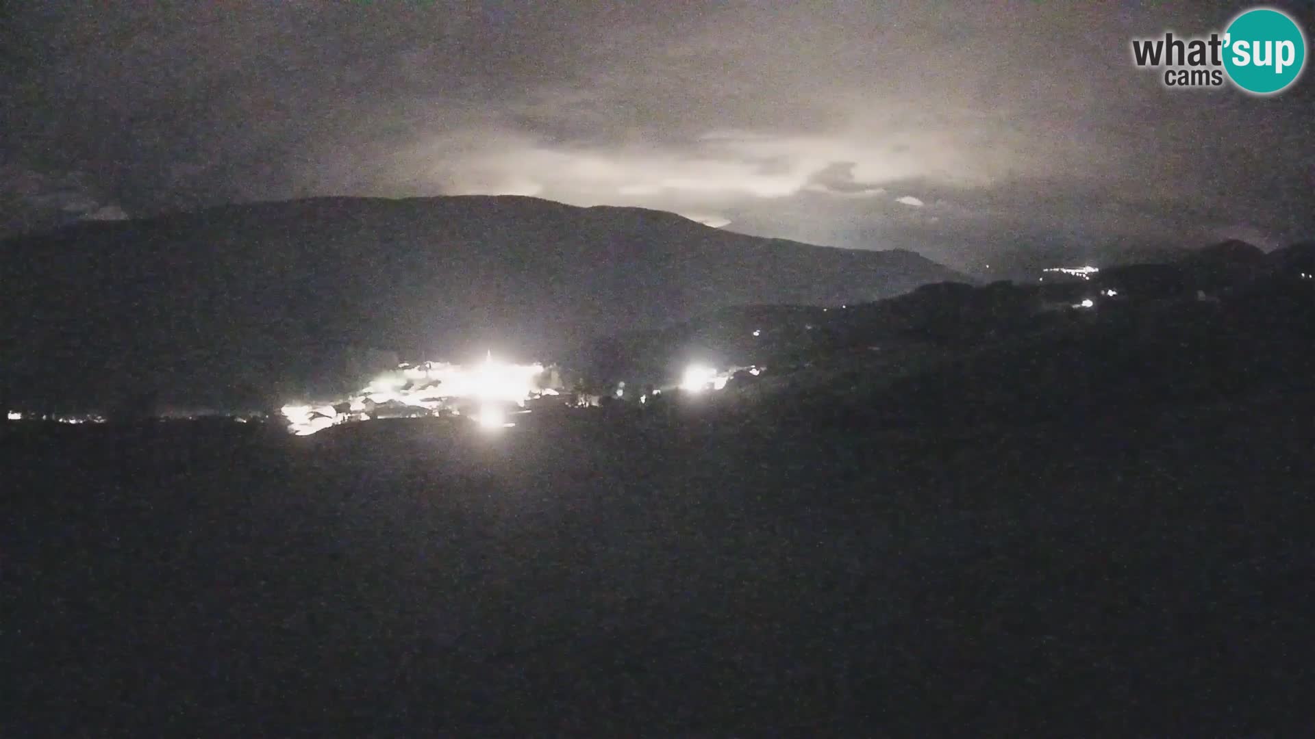 Spletna kamera Terenten (1210m) – Pogled v živo na dolino Pusteria