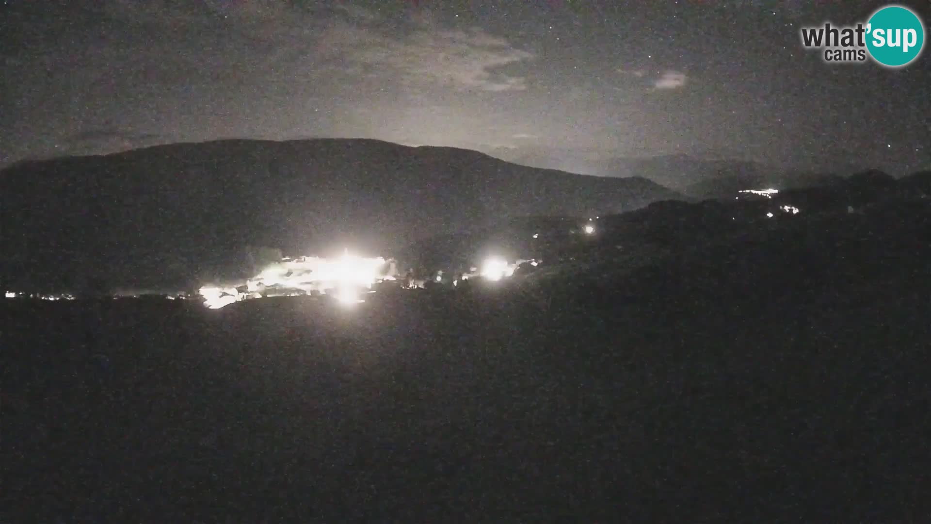 Spletna kamera Terenten (1210m) – Pogled v živo na dolino Pusteria