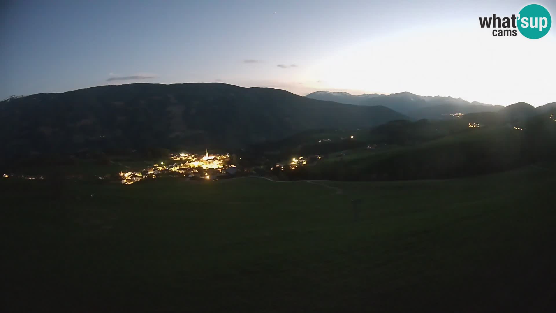 Web kamera Terenten (1210m) – Pogled uživo na Dolinu Pusteria