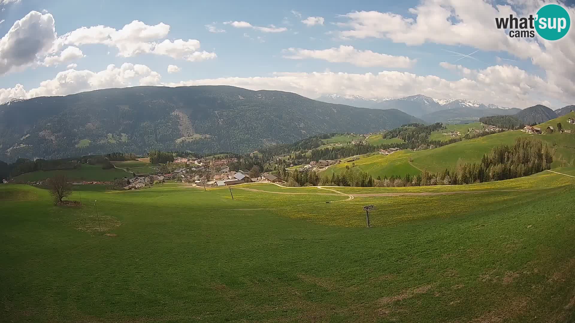 Spletna kamera Terenten (1210m) – Pogled v živo na dolino Pusteria