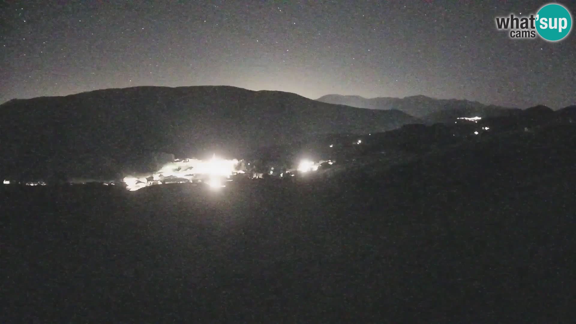 Spletna kamera Terenten (1210m) – Pogled v živo na dolino Pusteria