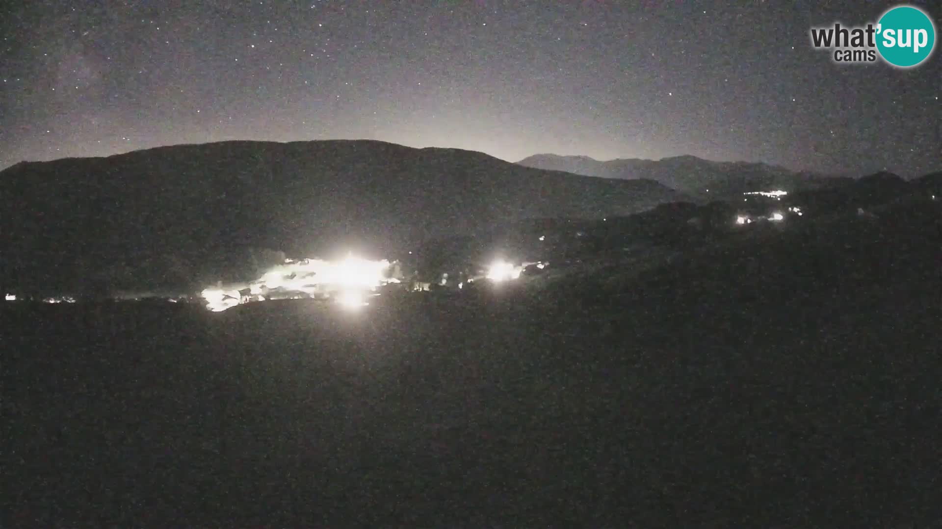 Spletna kamera Terenten (1210m) – Pogled v živo na dolino Pusteria