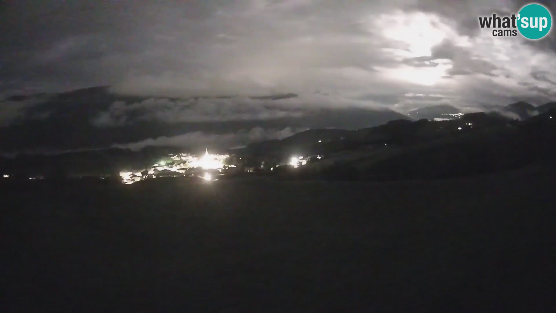 Webcam Terenten (1210m) – Liveblick ins Pustertal