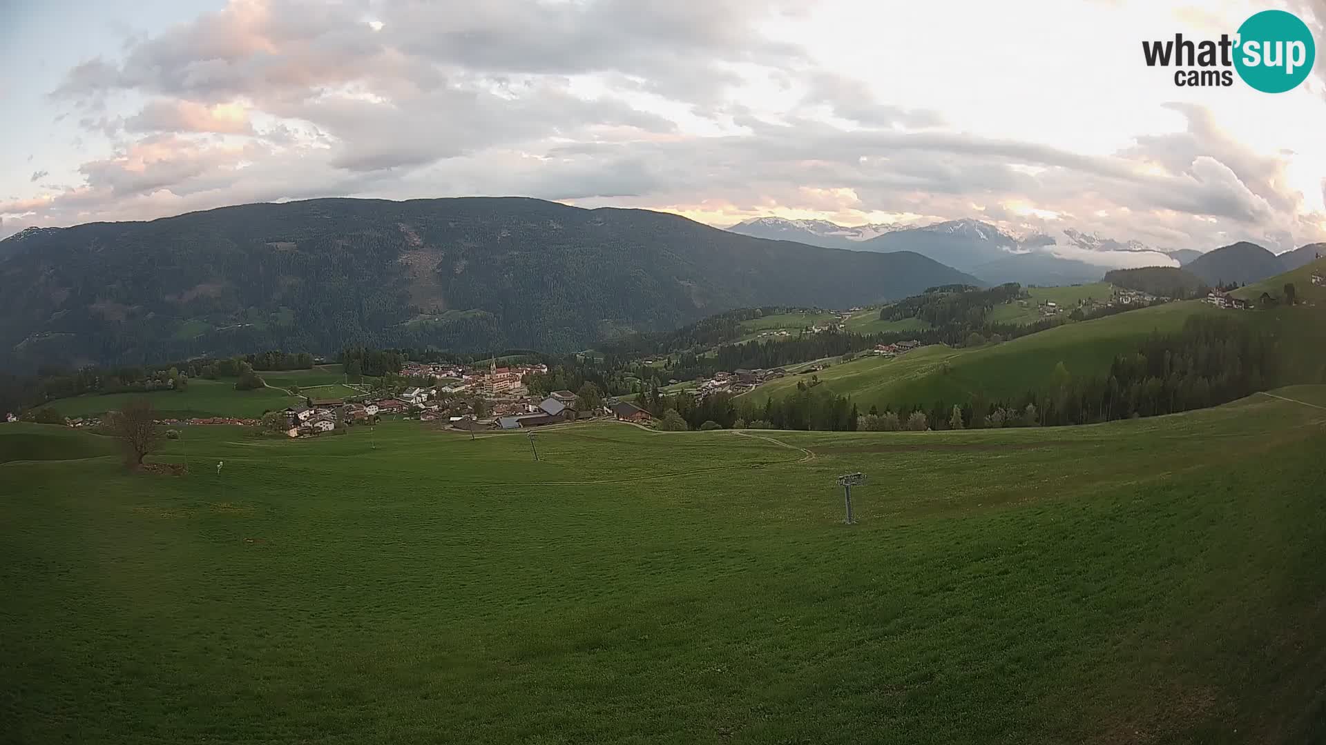 Web kamera Terenten (1210m) – Pogled uživo na Dolinu Pusteria