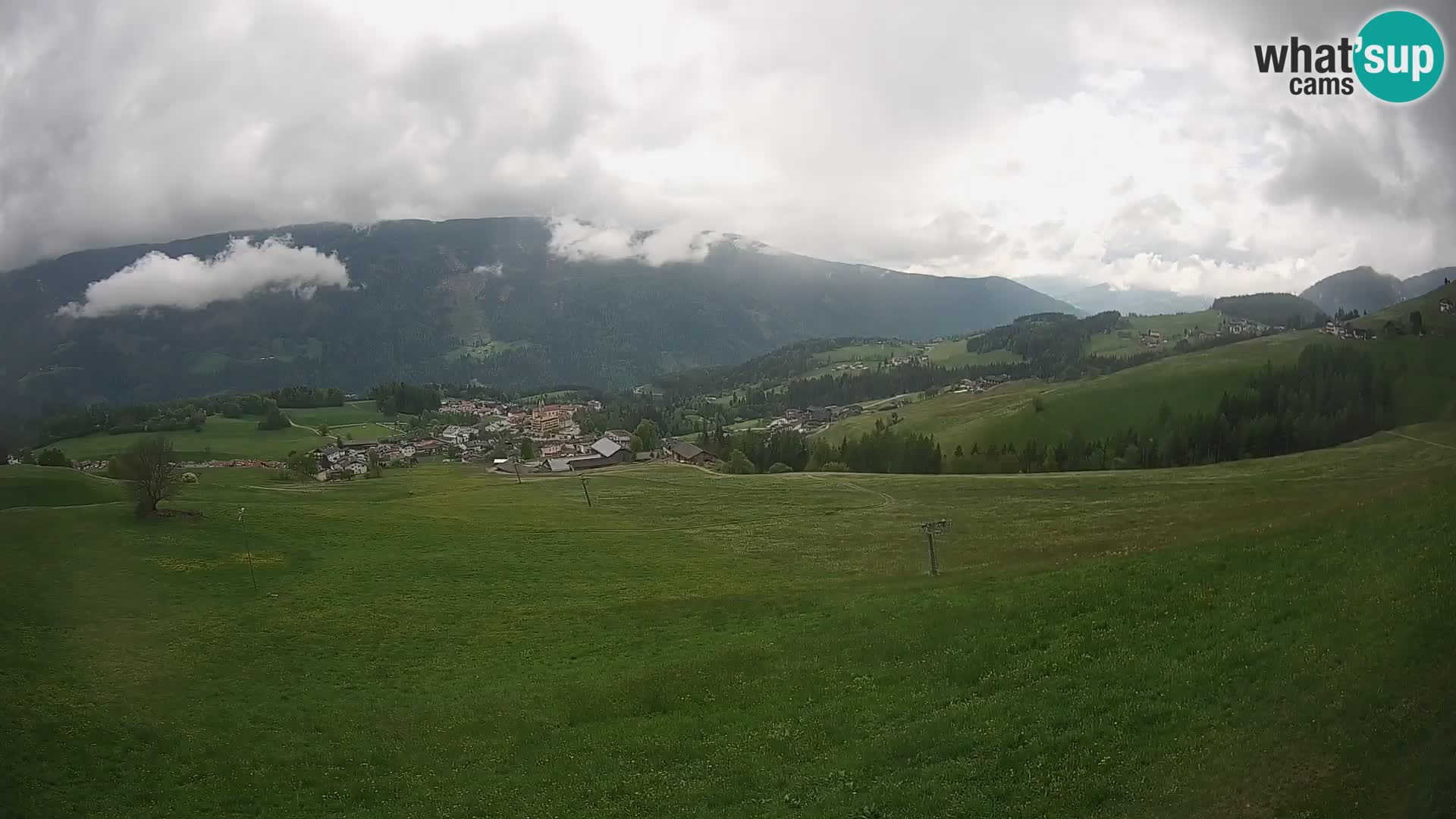 Web kamera Terenten (1210m) – Pogled uživo na Dolinu Pusteria