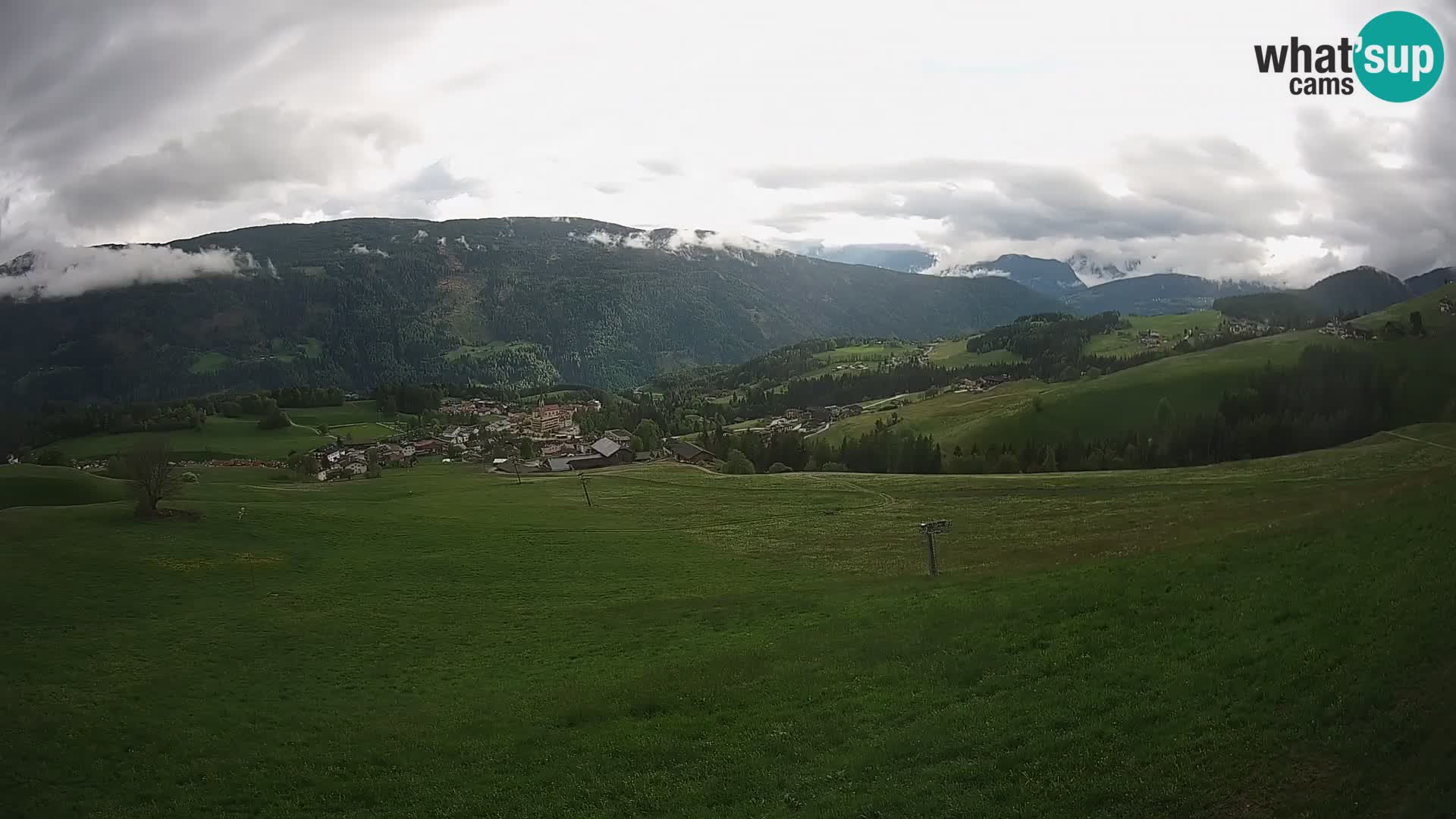 Web kamera Terenten (1210m) – Pogled uživo na Dolinu Pusteria