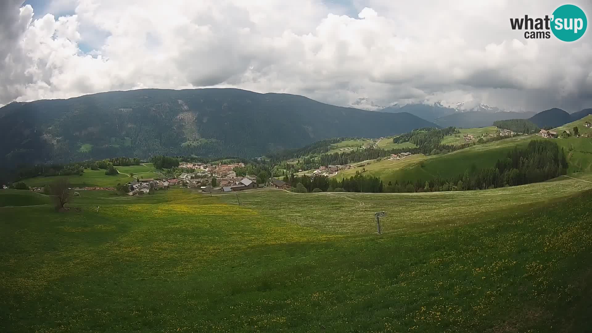 Web kamera Terenten (1210m) – Pogled uživo na Dolinu Pusteria