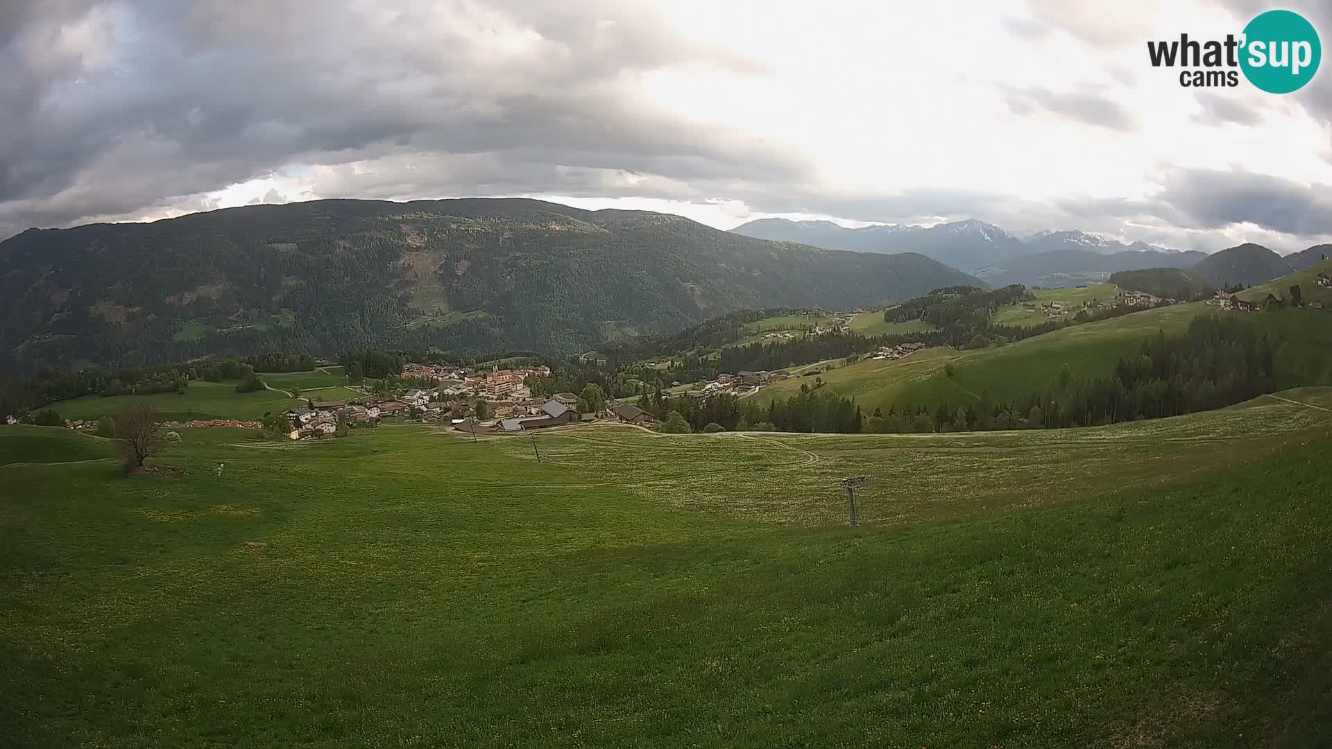 Web kamera Terenten (1210m) – Pogled uživo na Dolinu Pusteria