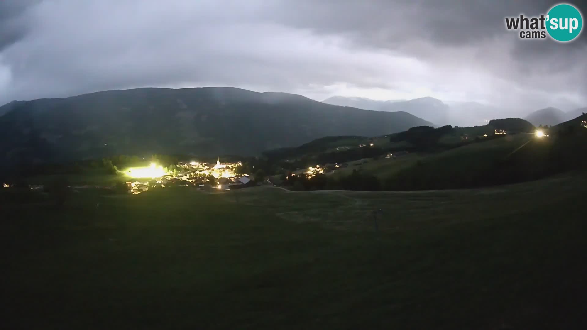 Web kamera Terenten (1210m) – Pogled uživo na Dolinu Pusteria