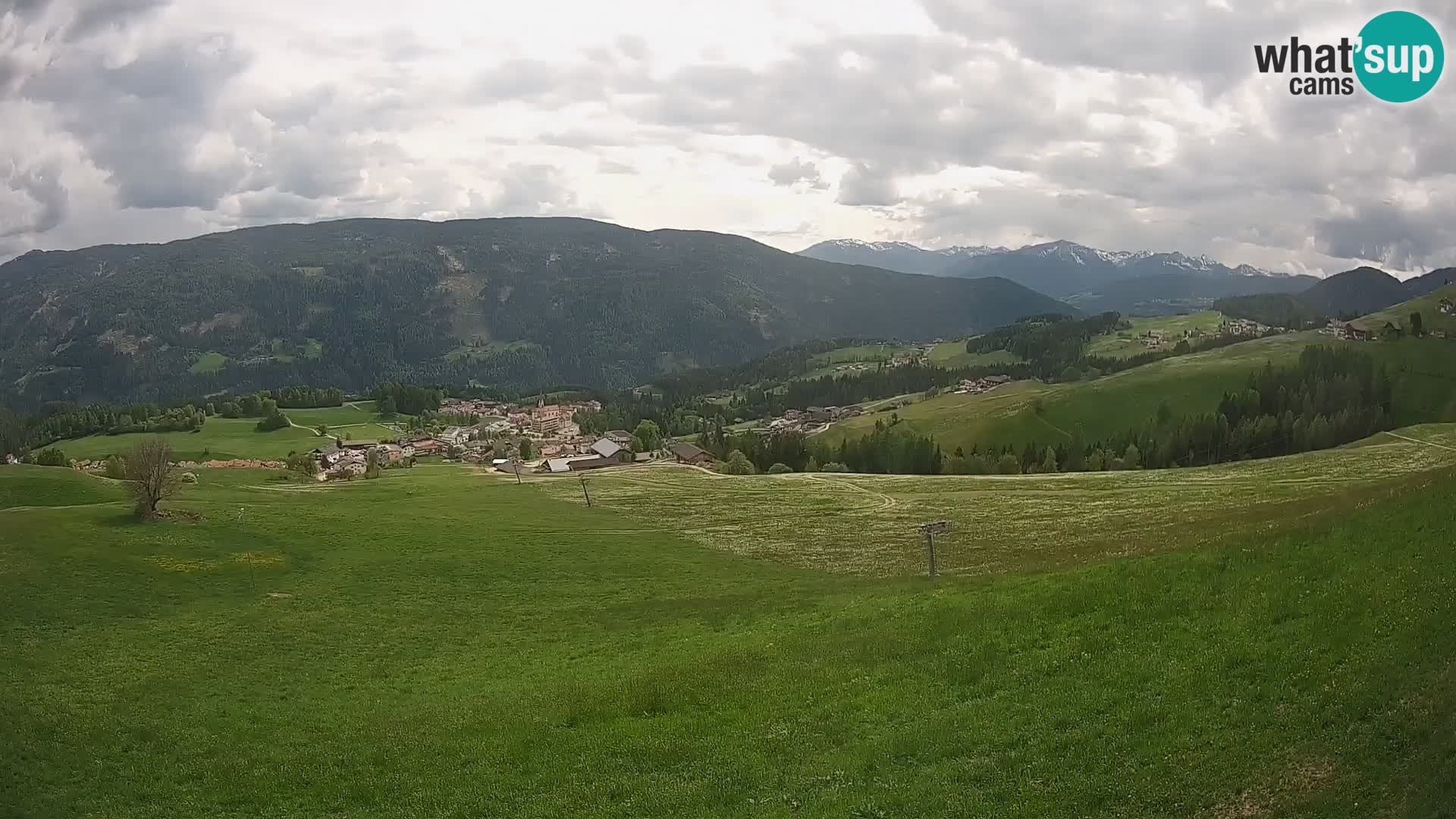 Web kamera Terenten (1210m) – Pogled uživo na Dolinu Pusteria