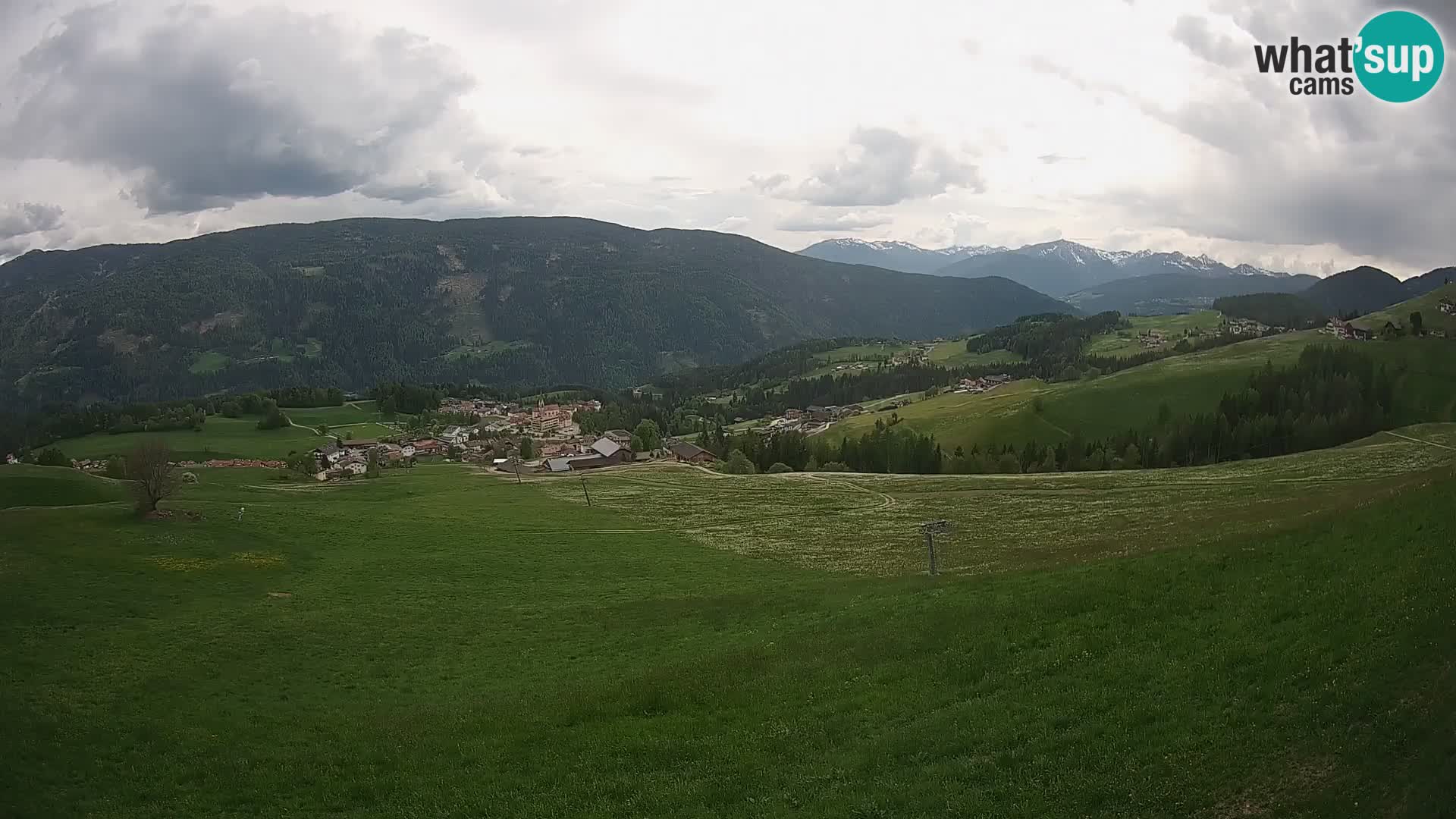 Web kamera Terenten (1210m) – Pogled uživo na Dolinu Pusteria