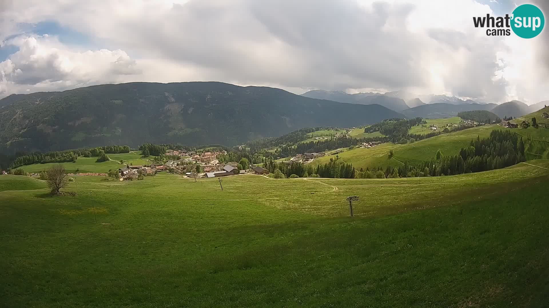 Web kamera Terenten (1210m) – Pogled uživo na Dolinu Pusteria