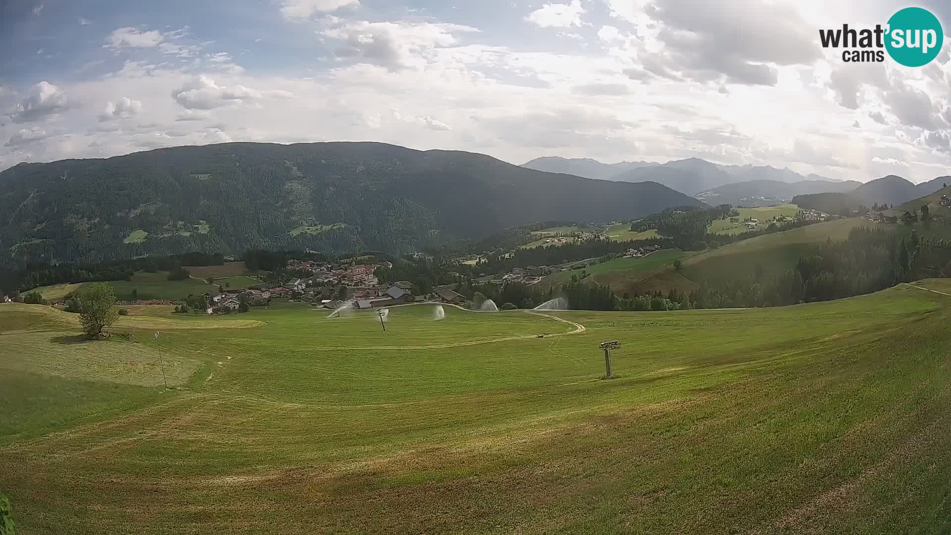 Spletna kamera Terenten (1210m) – Pogled v živo na dolino Pusteria