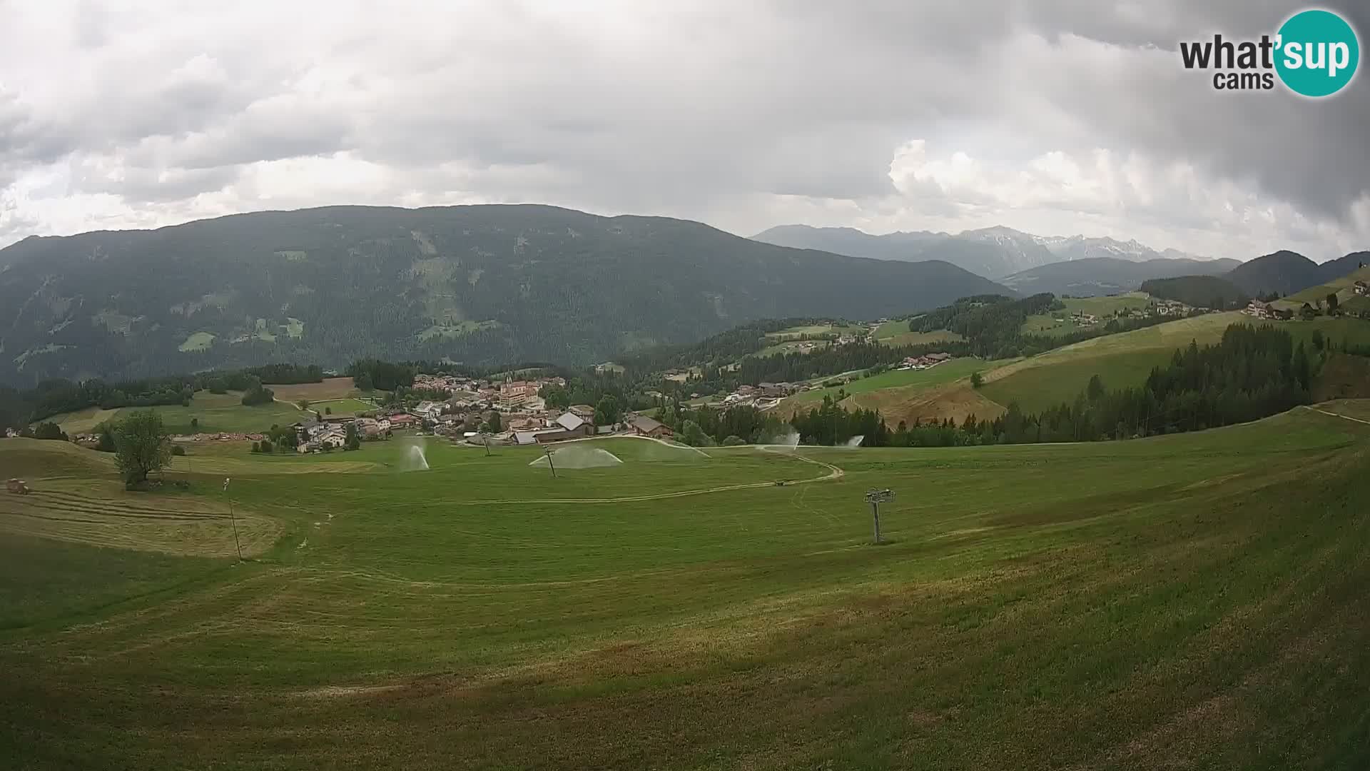 Spletna kamera Terenten (1210m) – Pogled v živo na dolino Pusteria
